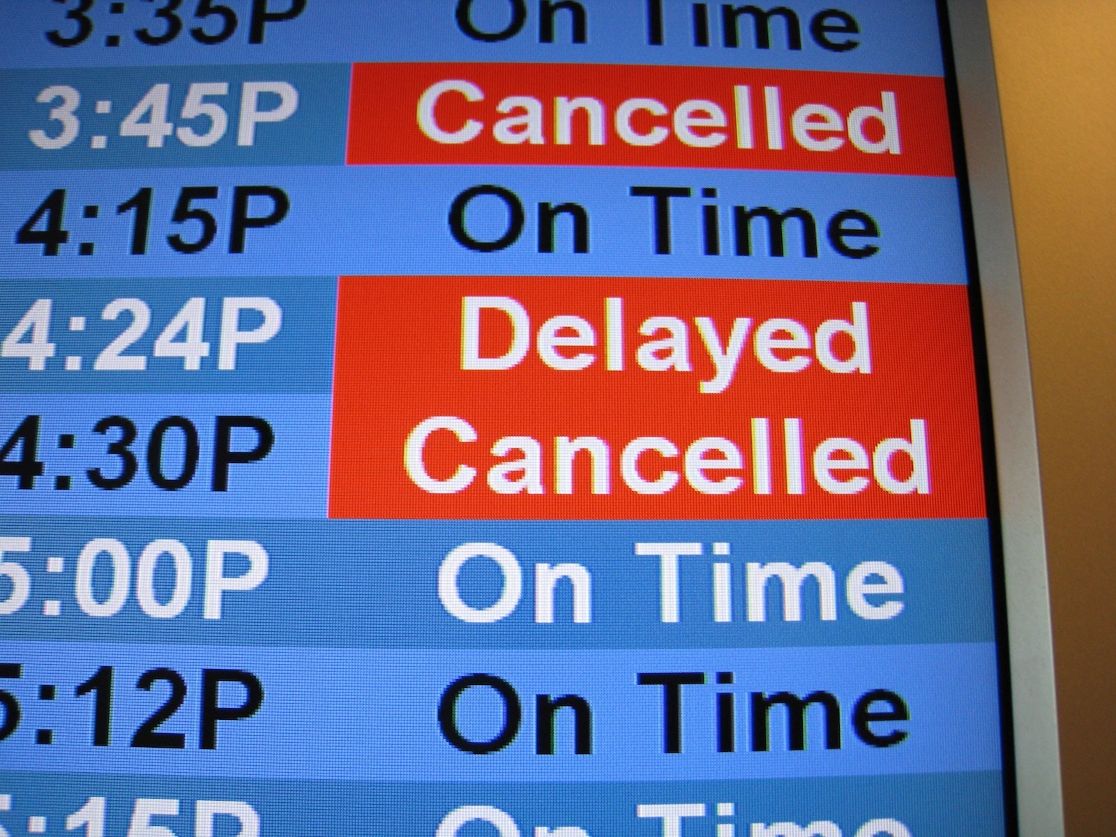 Your flight is time. Delayed Flight. Flight is delayed. Flight is delayed картинка. Been delay.